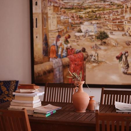 Monkey Fingers House By Fatima Mellal Hotel Tinghir Bagian luar foto