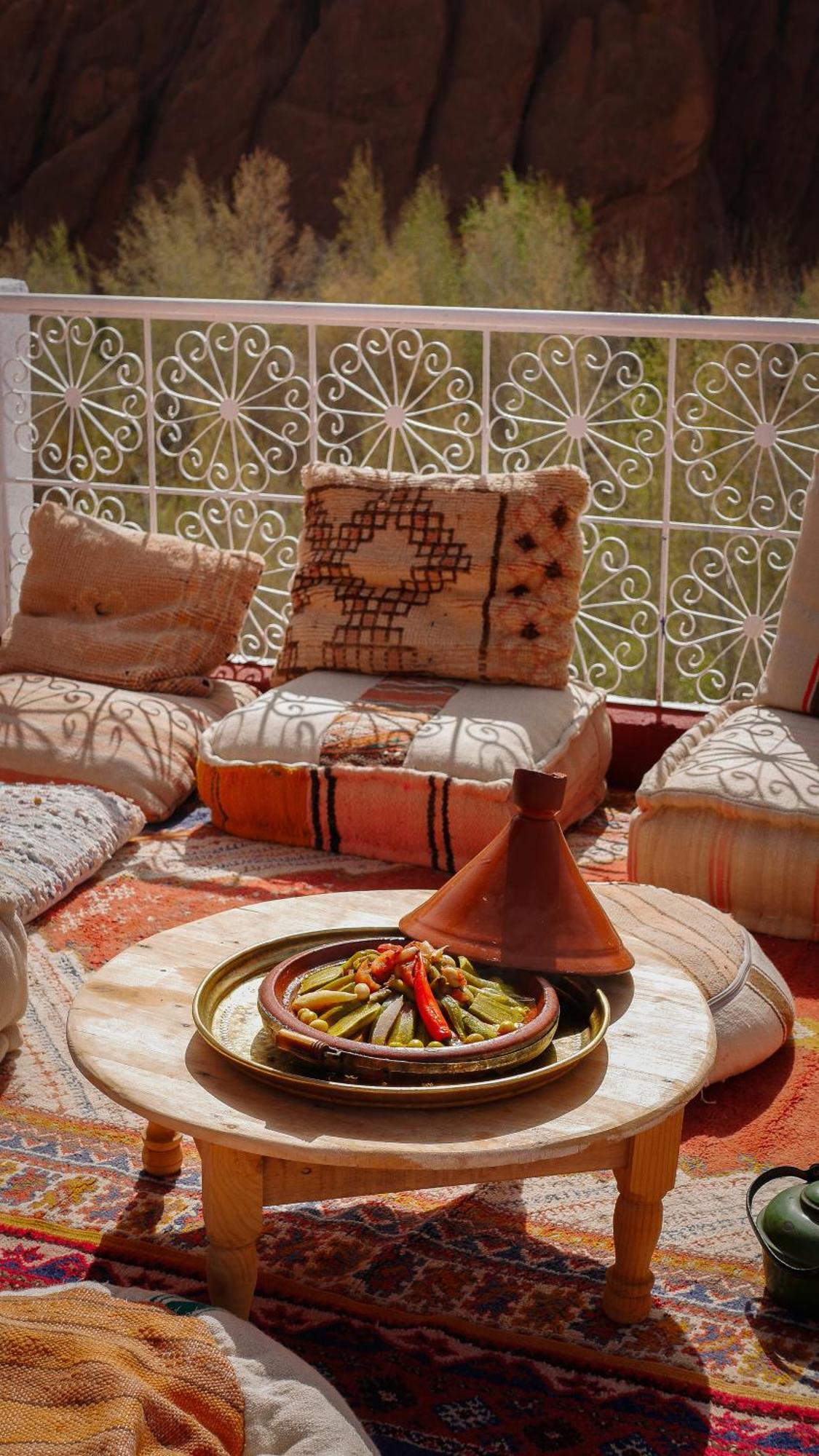 Monkey Fingers House By Fatima Mellal Hotel Tinghir Bagian luar foto